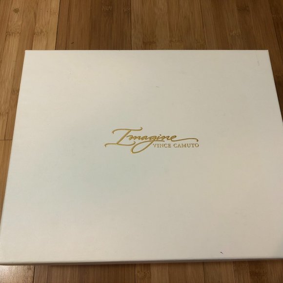 *NEW* Imagine Vince Camuto Grey Satin Pascal 8.5 - Picture 13 of 13